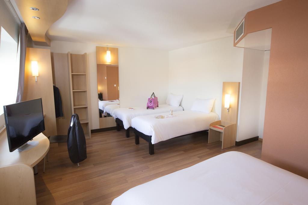 Ibis Lille Lomme Centre Hotel Buitenkant foto
